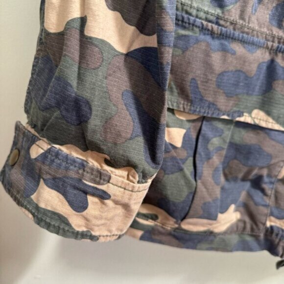 GAP NEW Utility Cotton Military Camo Jacket Pockets Zip Drawcord Lightweight XL - Picture 12 of 16